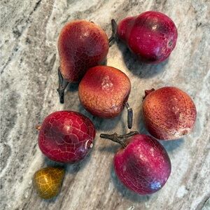 MAKE AN OFFER! 
Decorative Red and Gold Faux Fruit Set